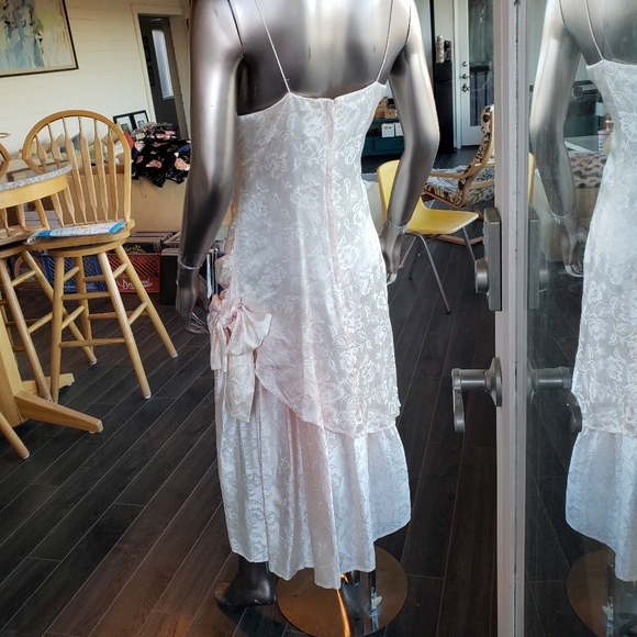 Gunne Sax by Jessica McClintock Formal Event Dress - Picture 5 of 10